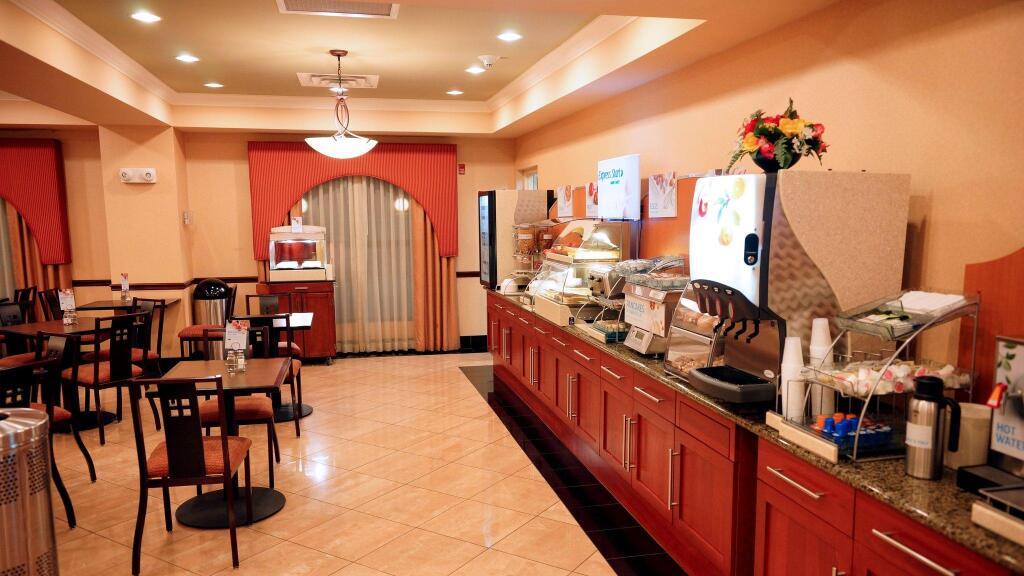 hotel image 8