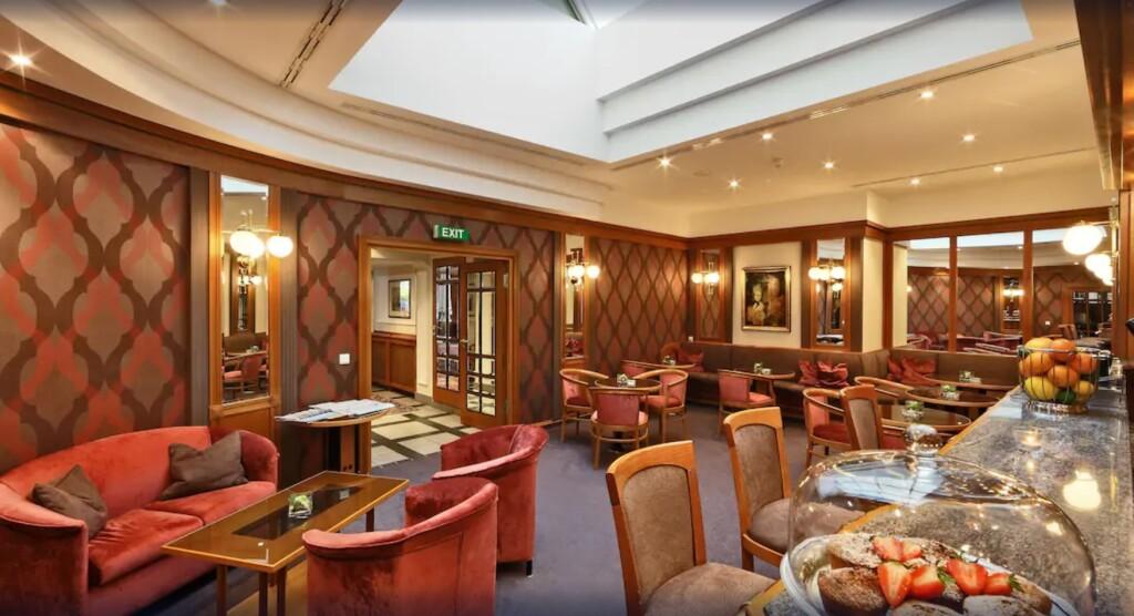 hotel image 12