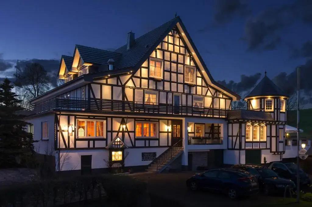 hotel image 10