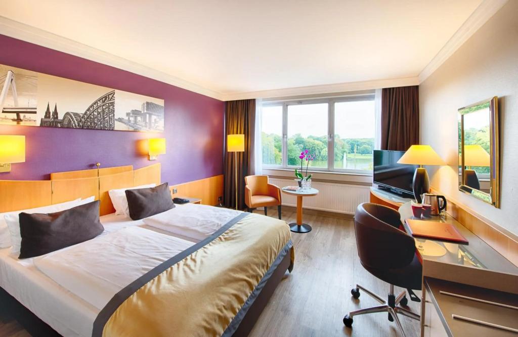 hotel image 8