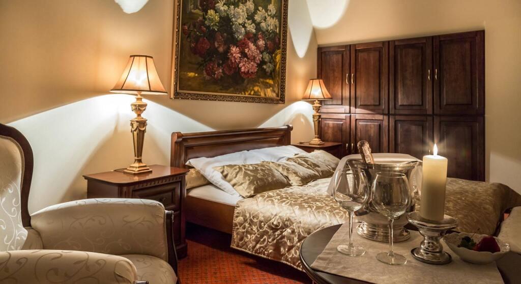 hotel image 13
