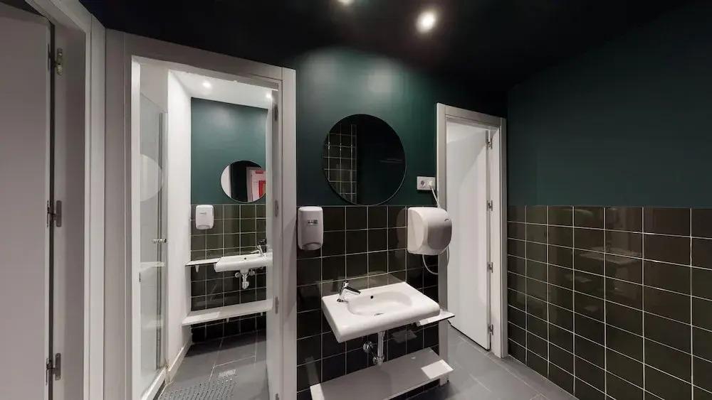 hotel image 13