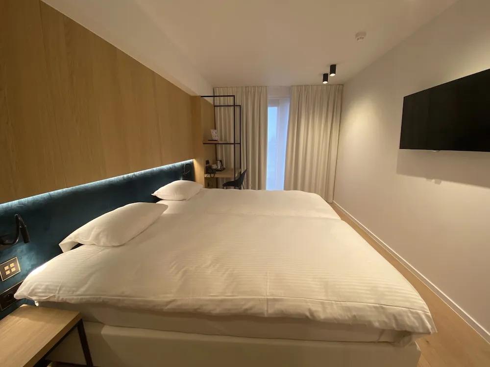 hotel image 15