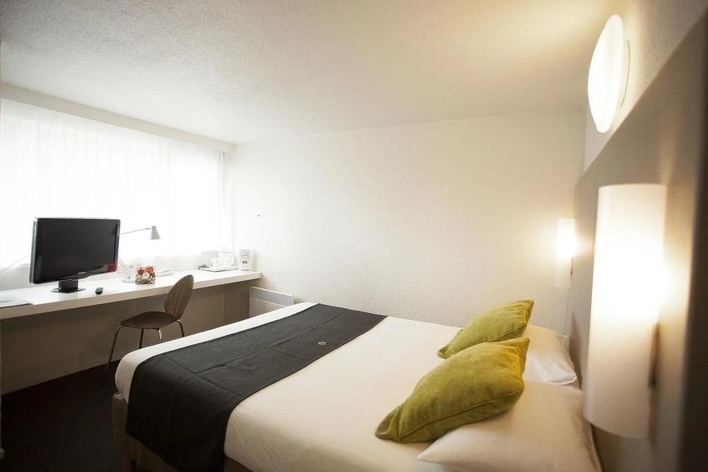 hotel image 16