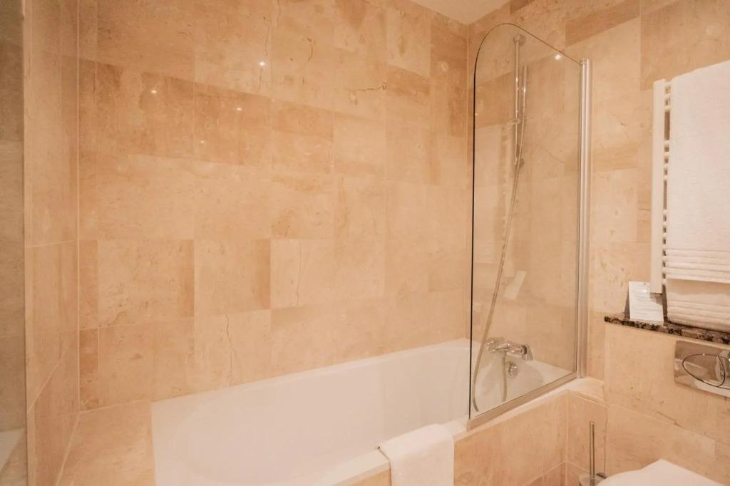 hotel image 36