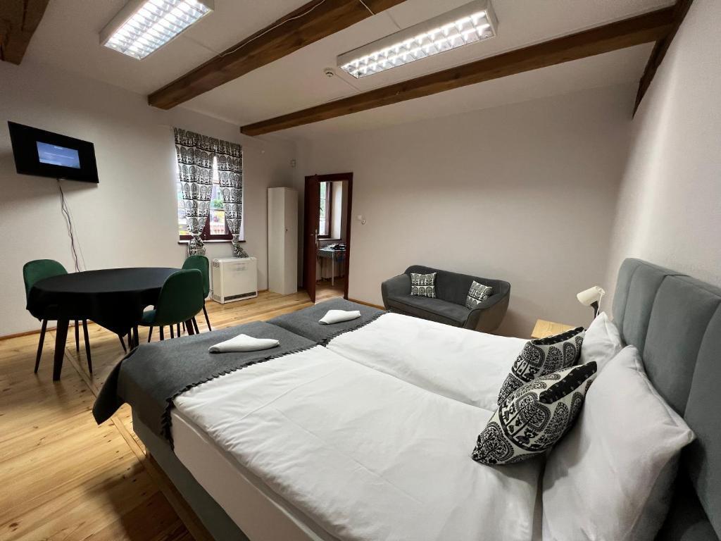 hotel image 7