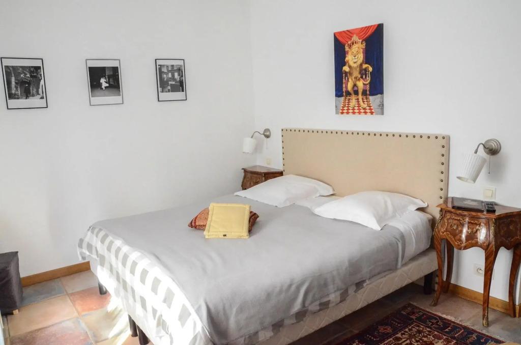 hotel image 10