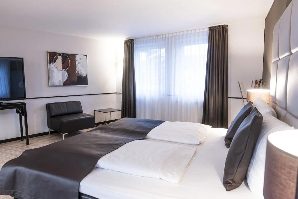 hotel image 12