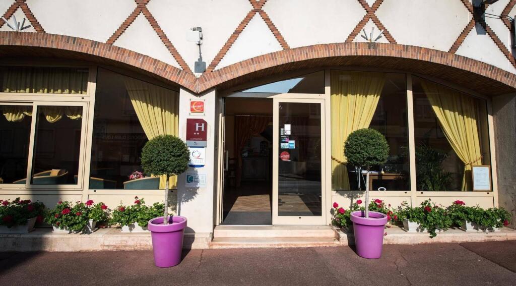 hotel image 9