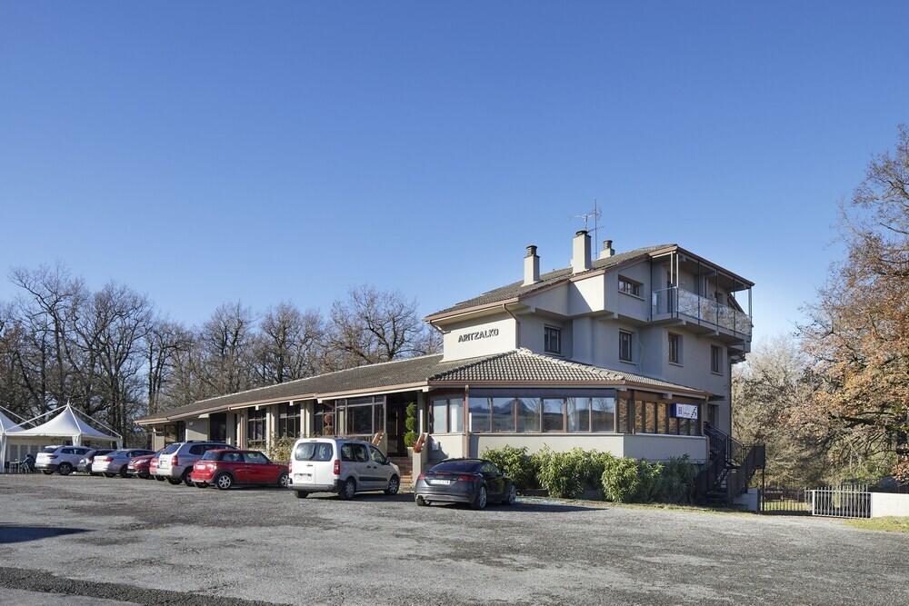 hotel image 13