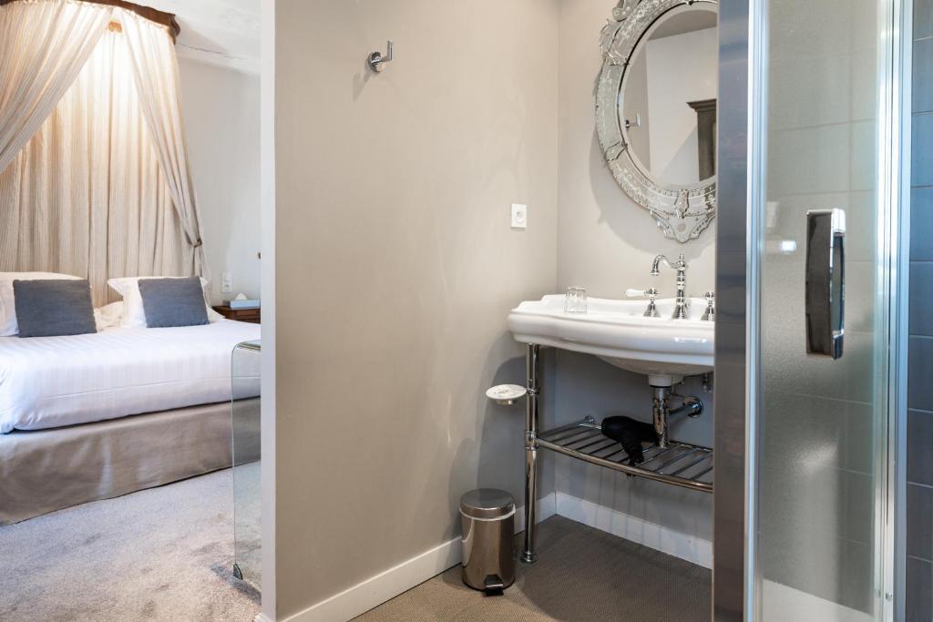 hotel image 11