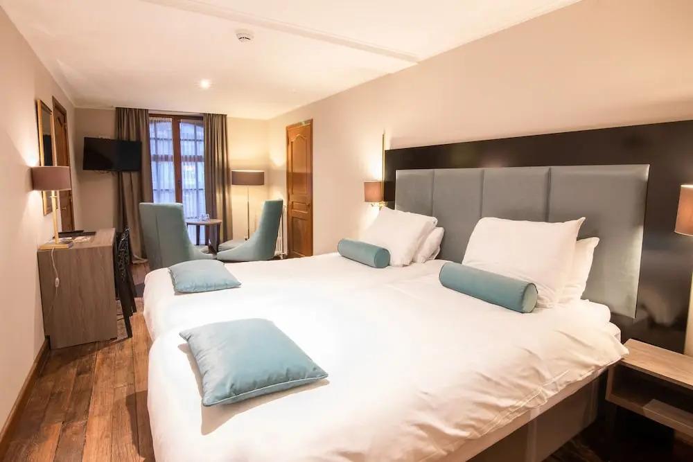 hotel image 8