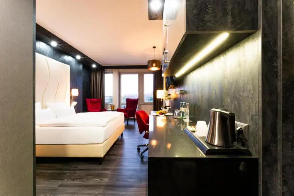 hotel image 15