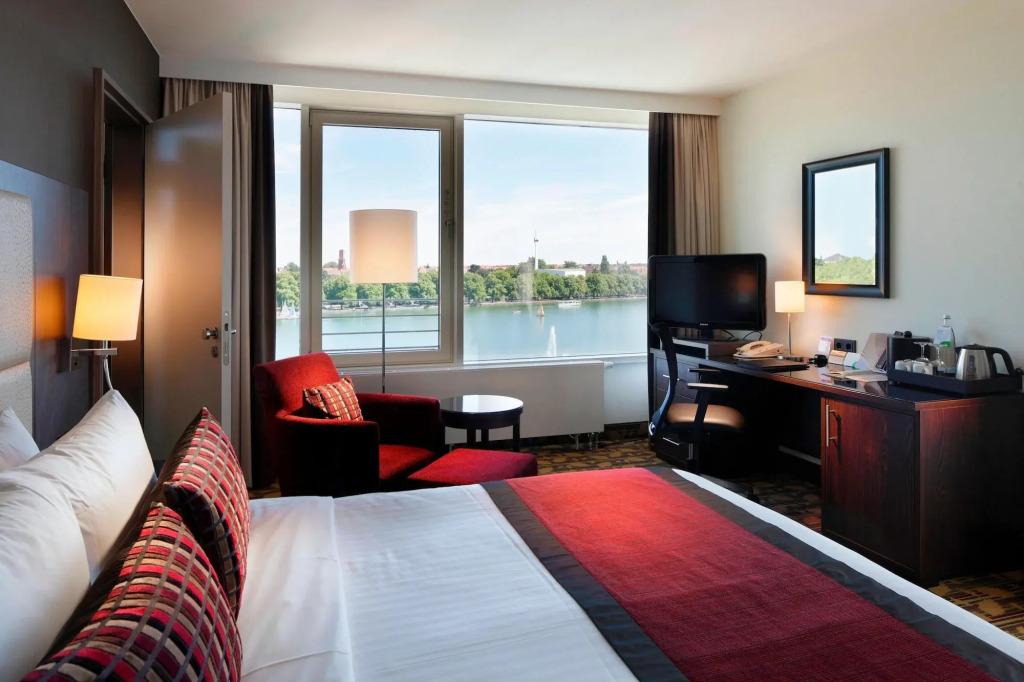 hotel image 8