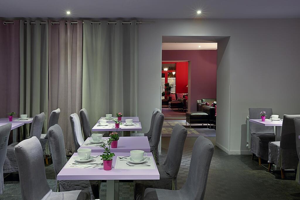 hotel image 9