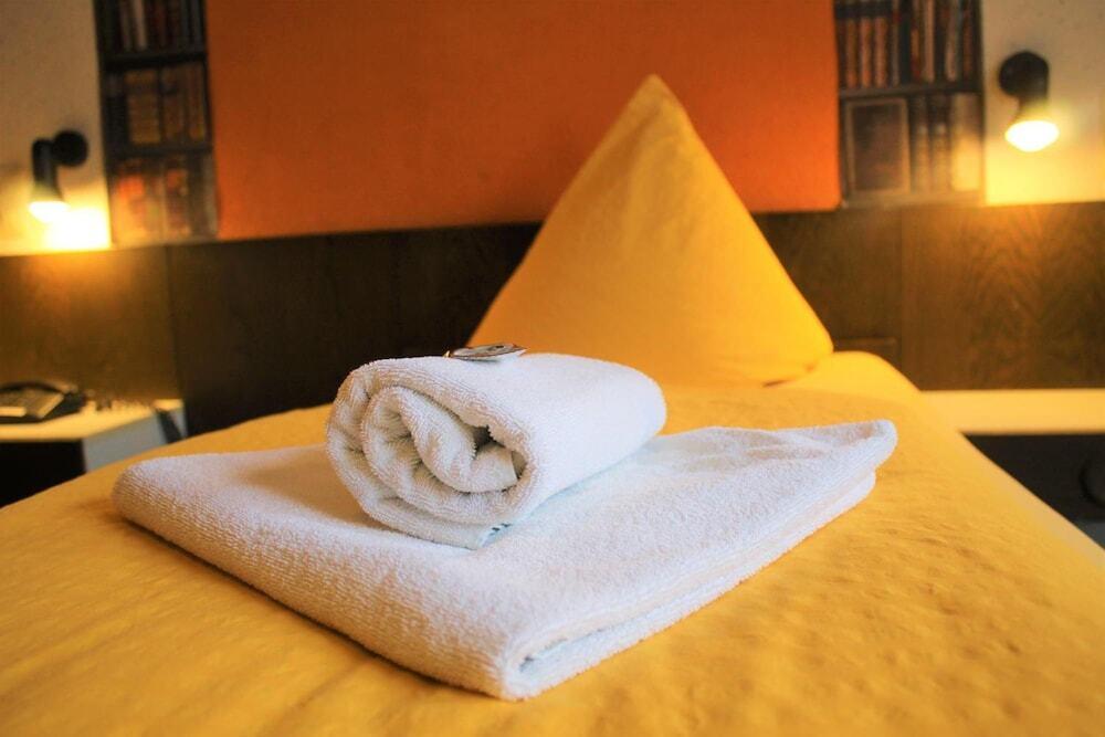 hotel image 10