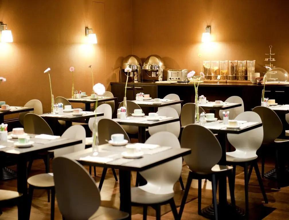 hotel image 13