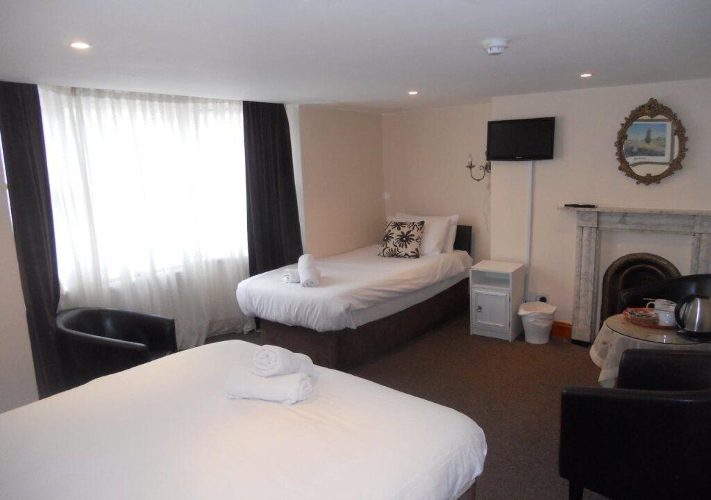hotel image 5