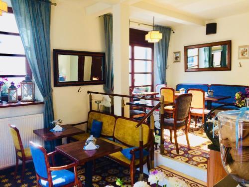 hotel image 10