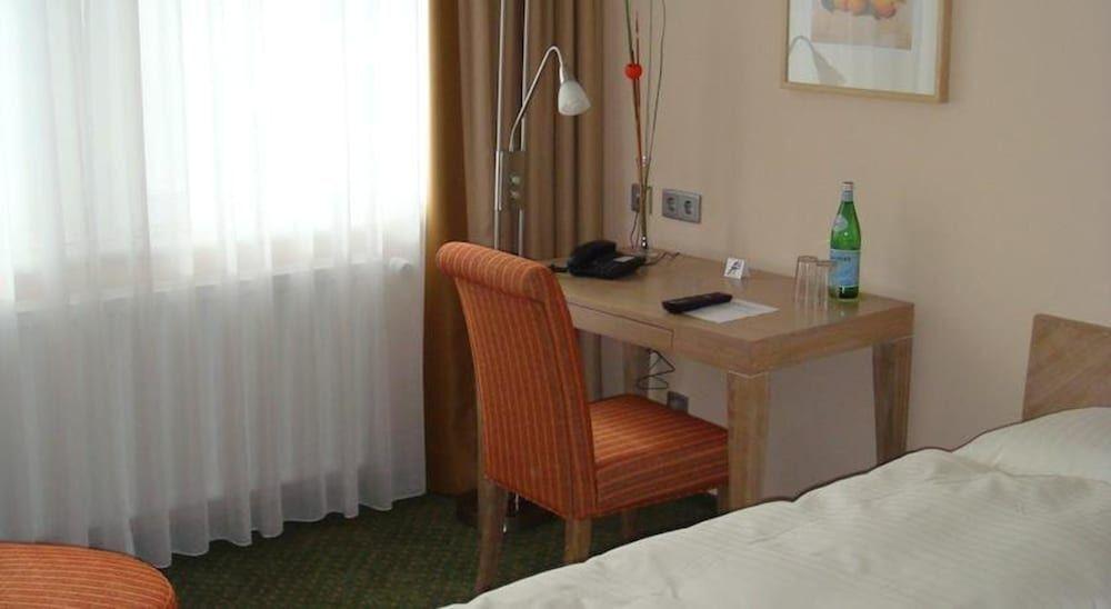 hotel image 12