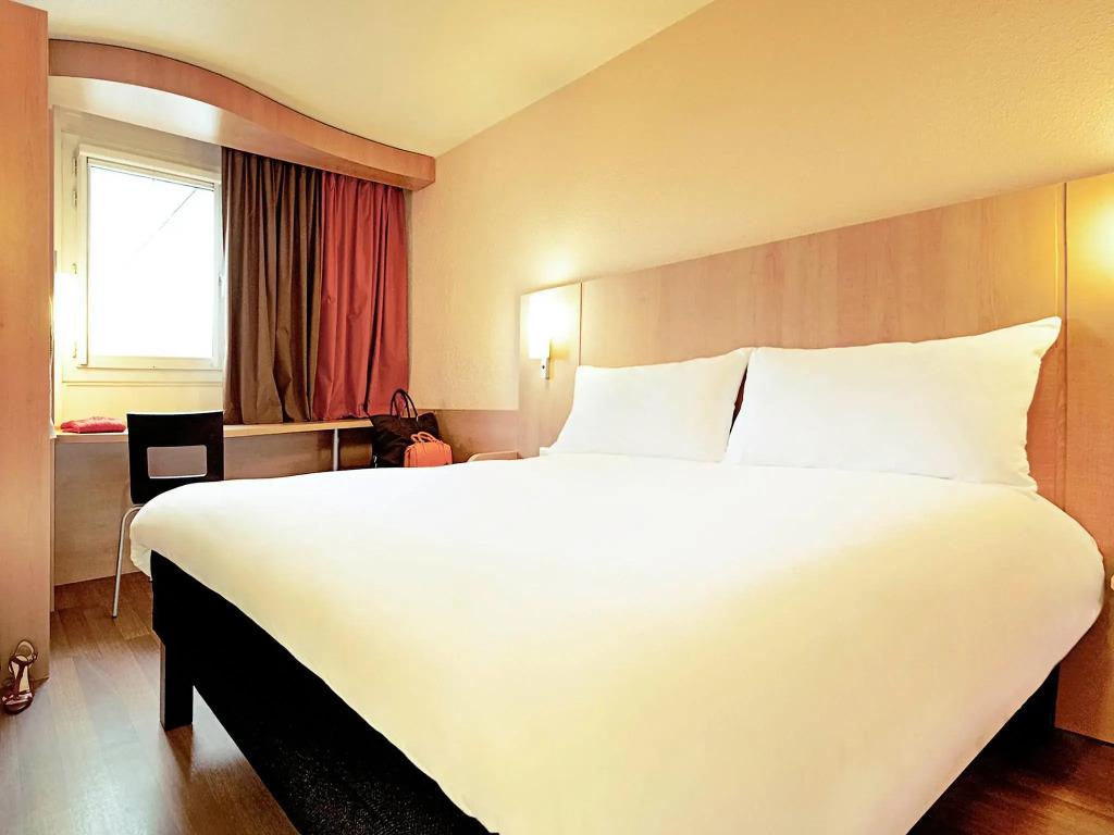 hotel image 36