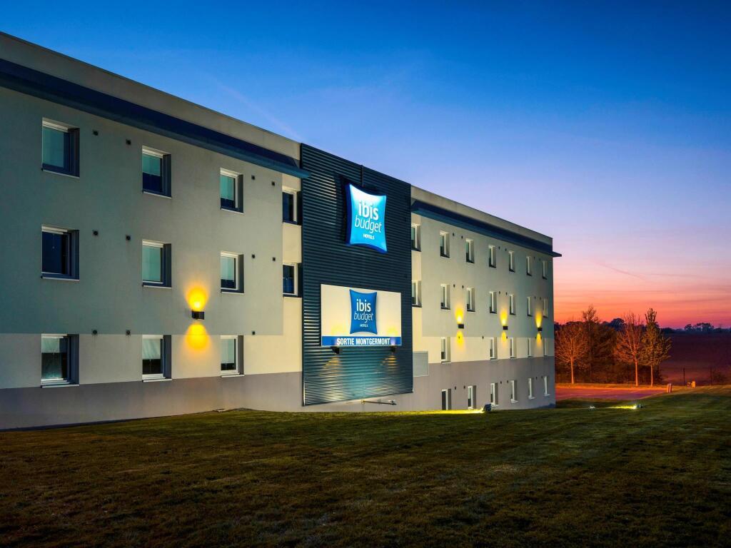 hotel image 9