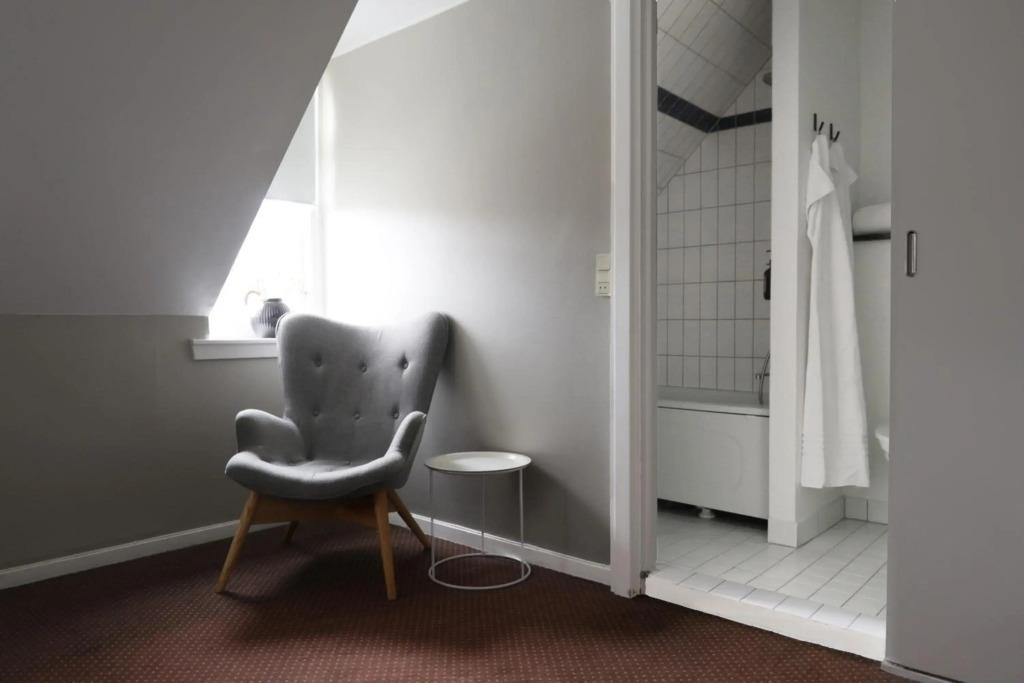 hotel image 9