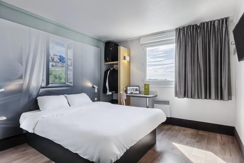 hotel image 10