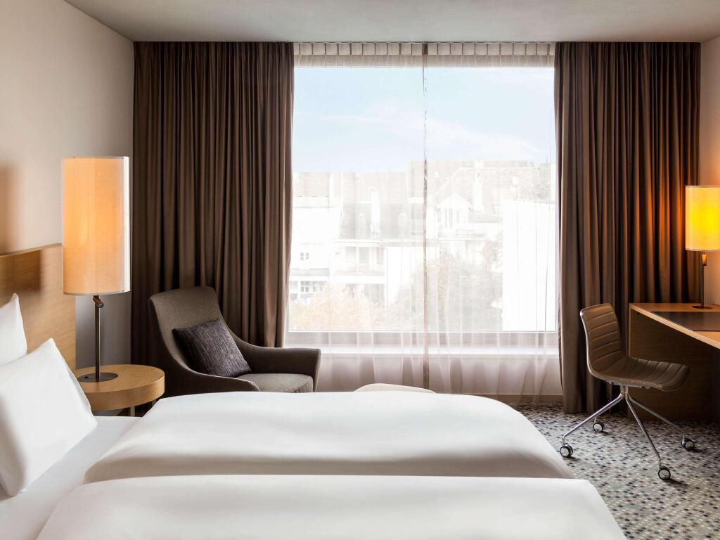 hotel image 18