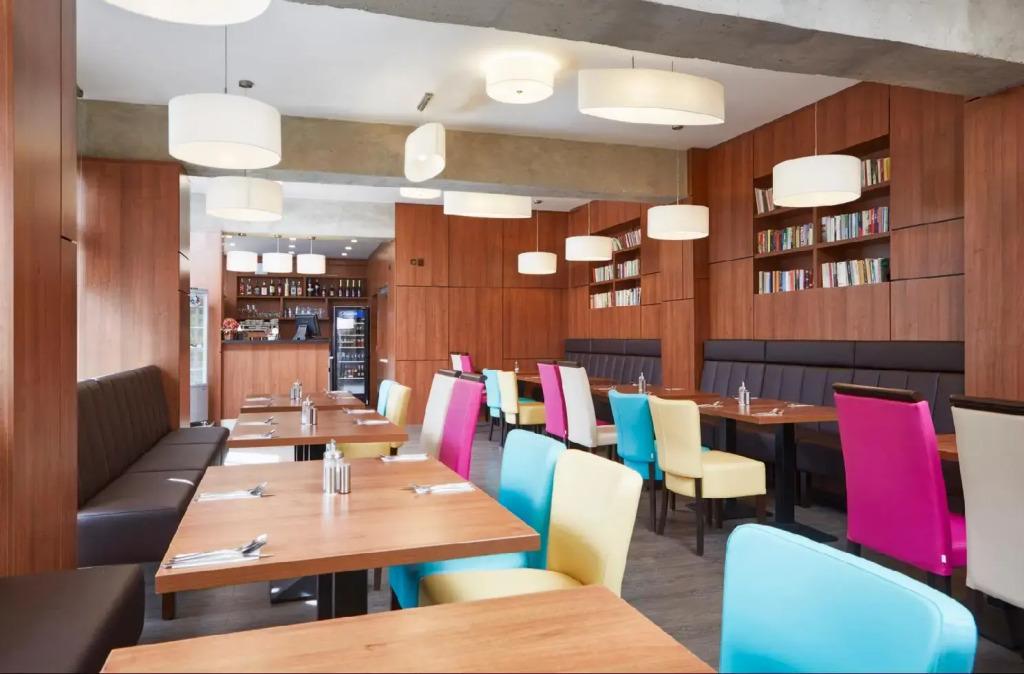 hotel image 10