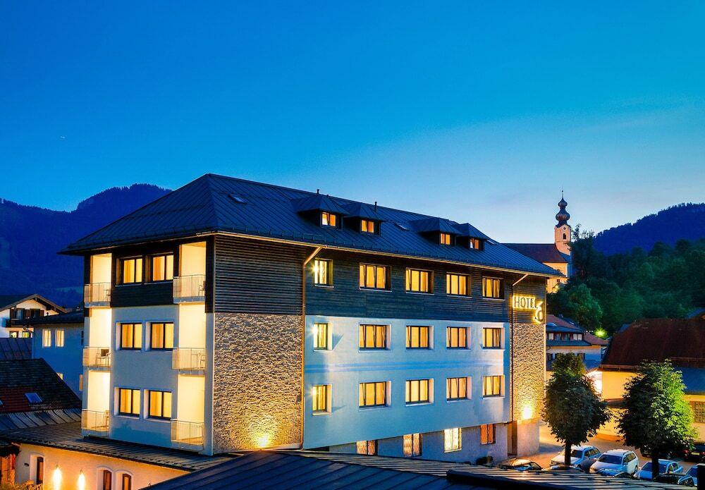 hotel image 16