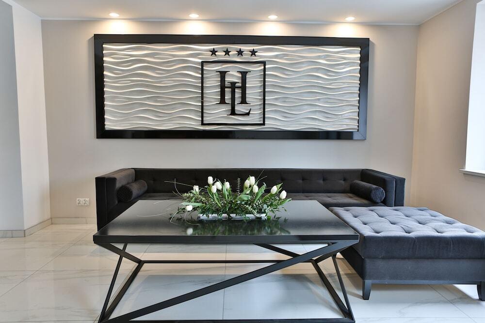 hotel image 8