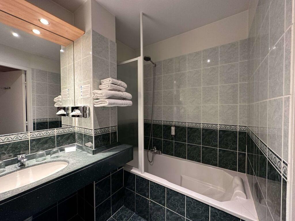 hotel image 16
