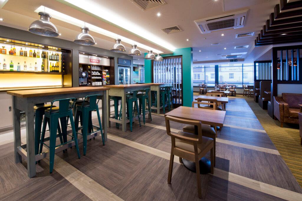hotel image 10