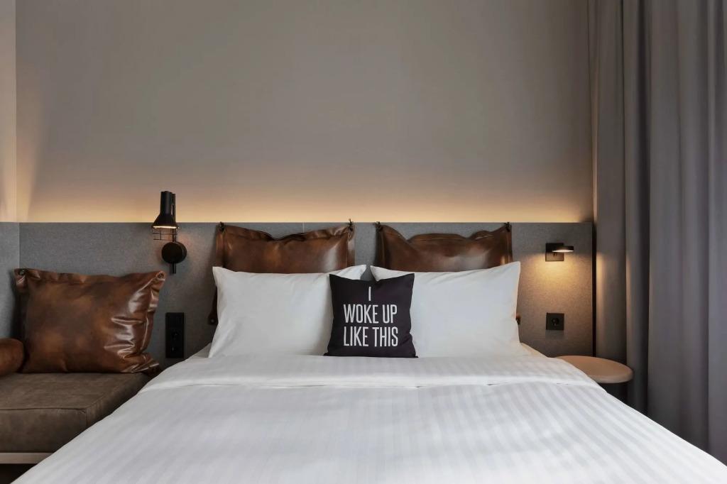 hotel image 16