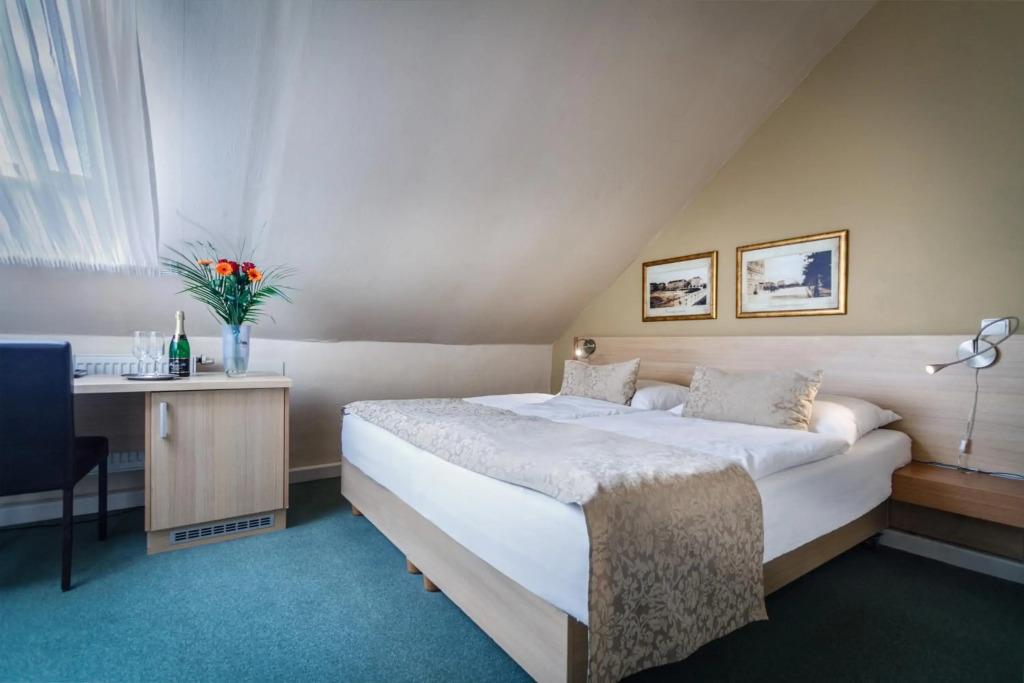 hotel image 48