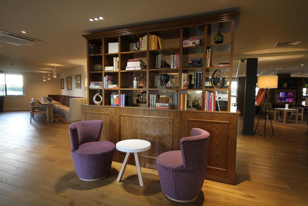 hotel image 12