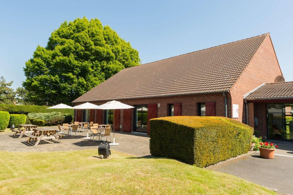 hotel image 8