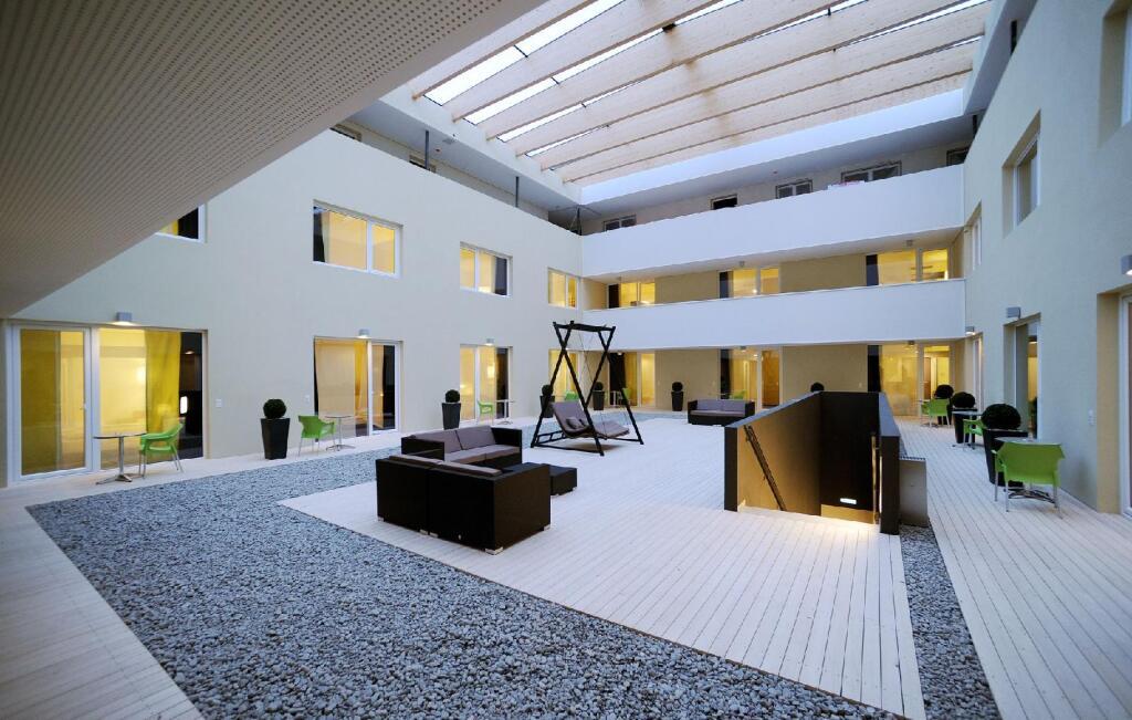 hotel image 11