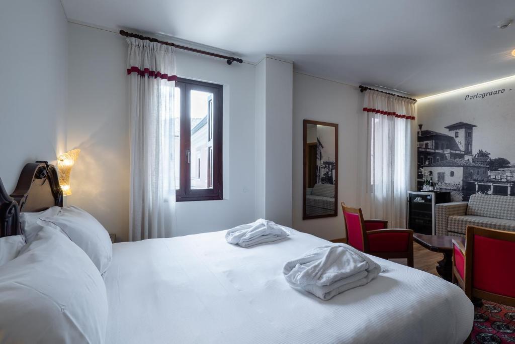 hotel image 9