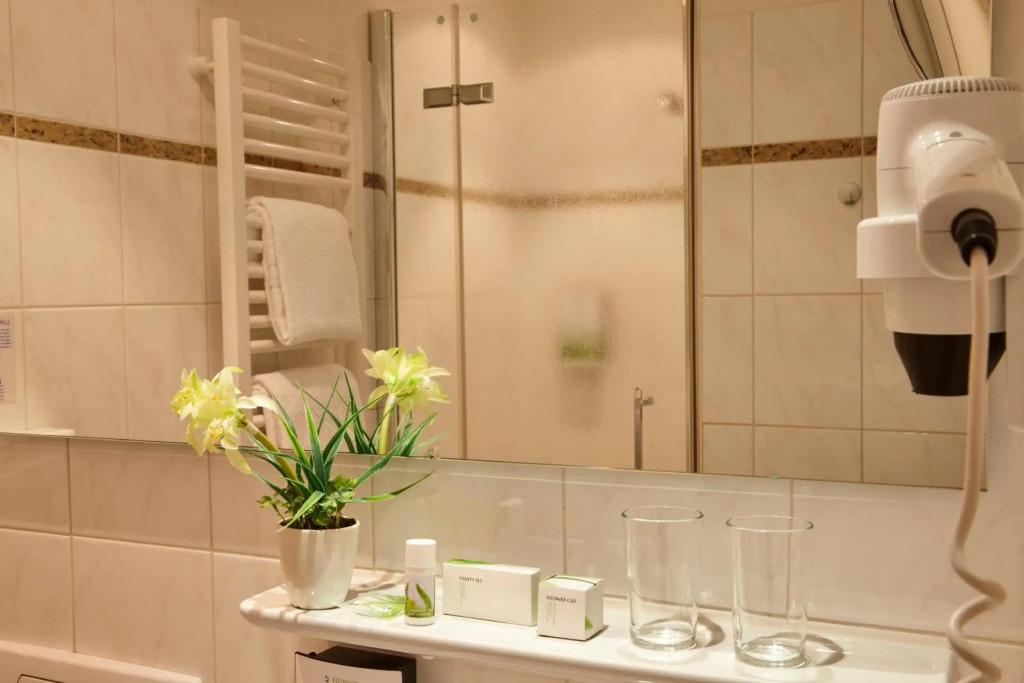 hotel image 36