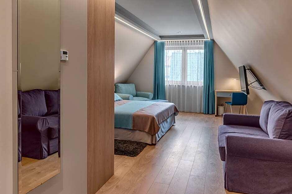 hotel image 10