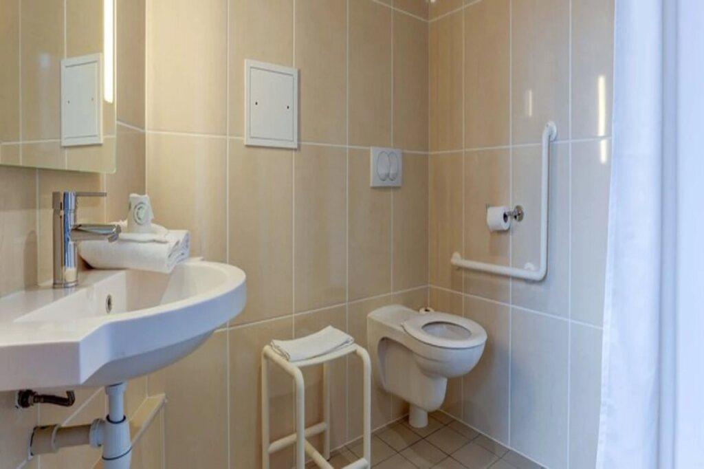 hotel image 10