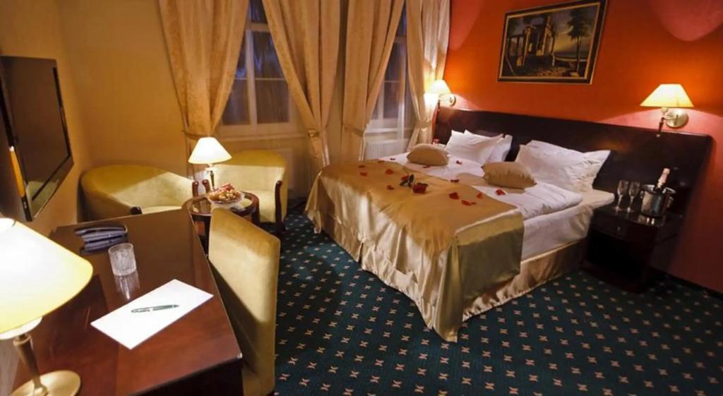 hotel image 7