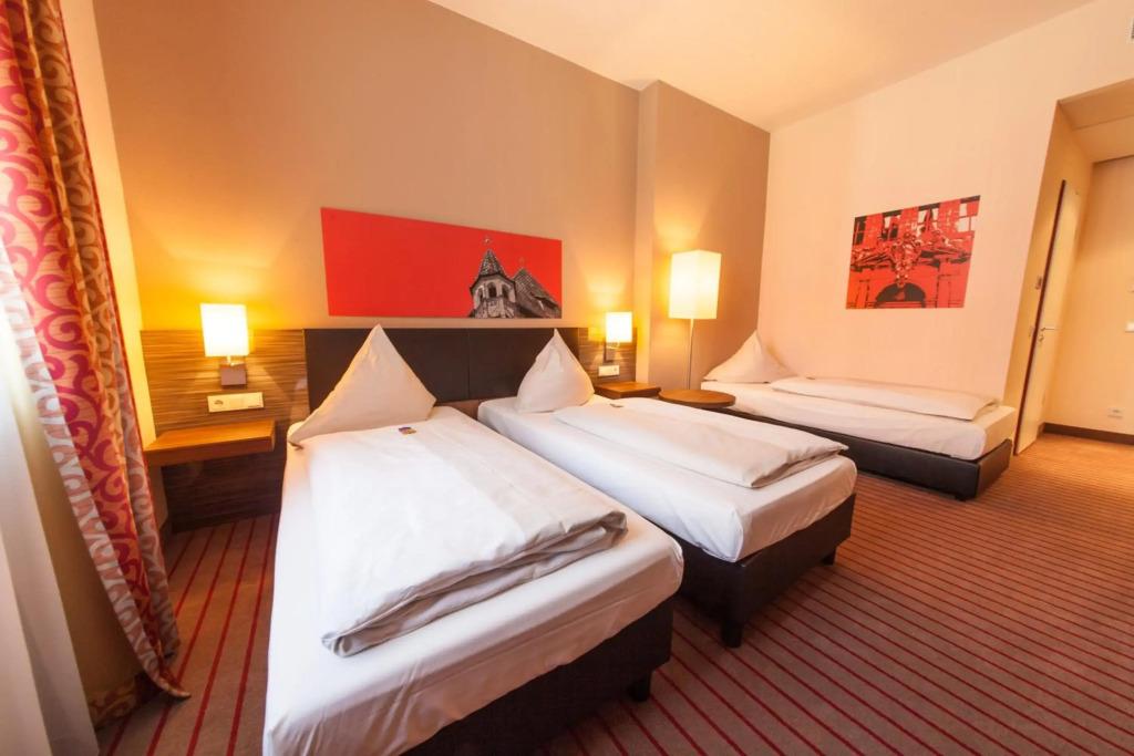hotel image 10