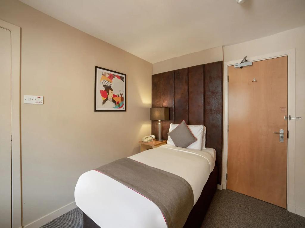 hotel image 9