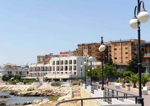 hotel image 9