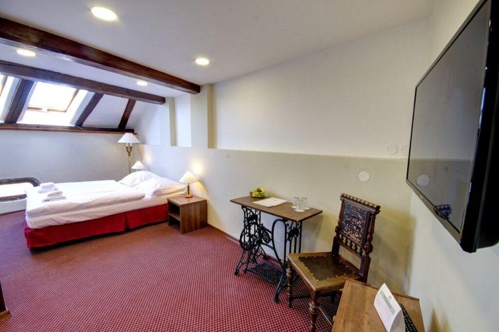 hotel image 16