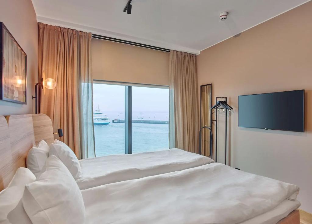 hotel image 8