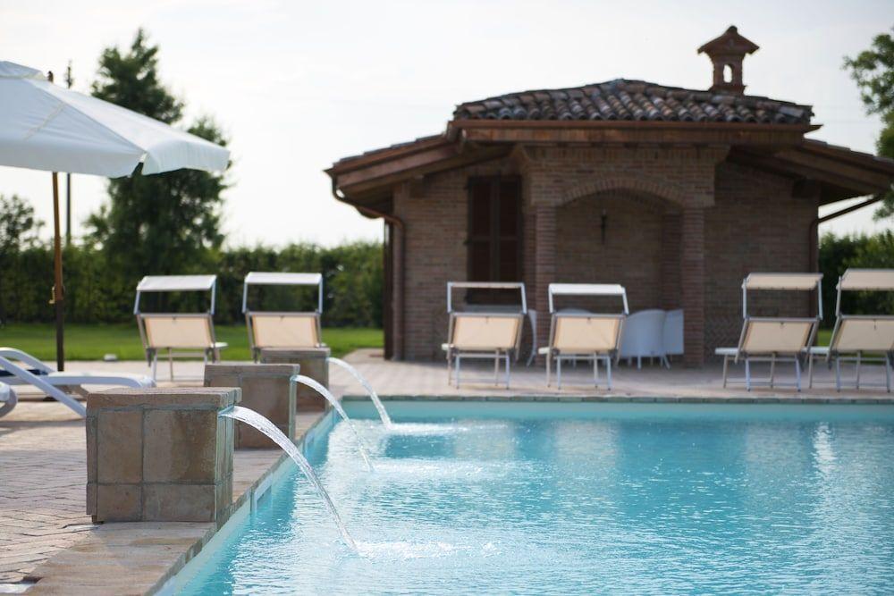hotel image 32